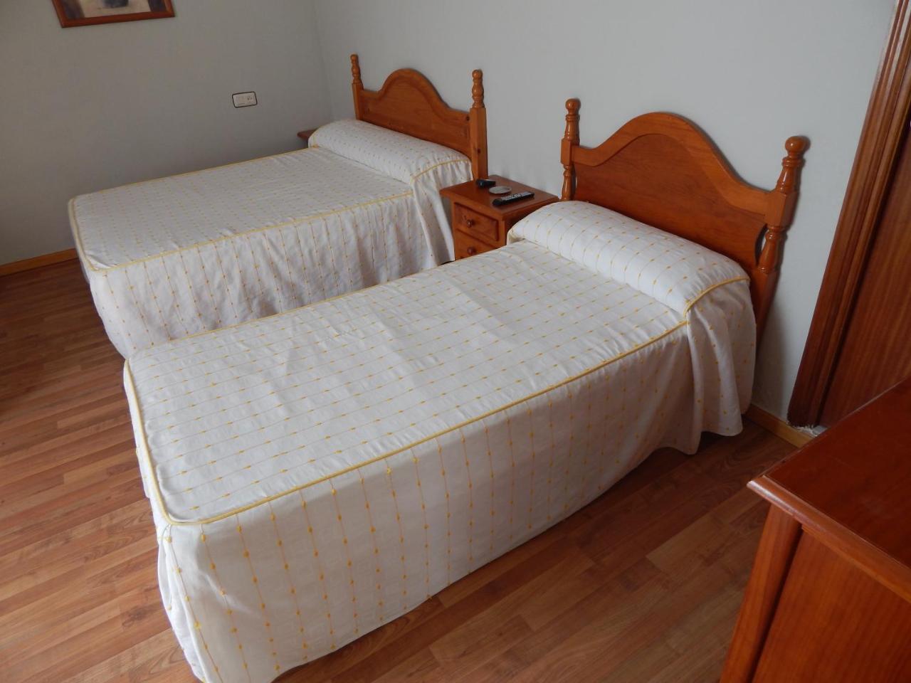 Hostal Cristina Chipiona Buitenkant foto